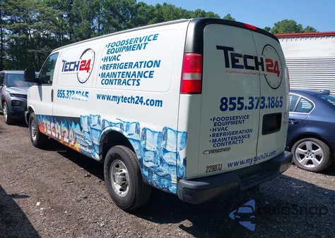 2017 Chevrolet Express 2500 Work Van из США, поврежденный, VIN 1GCWGAFFXH1255574